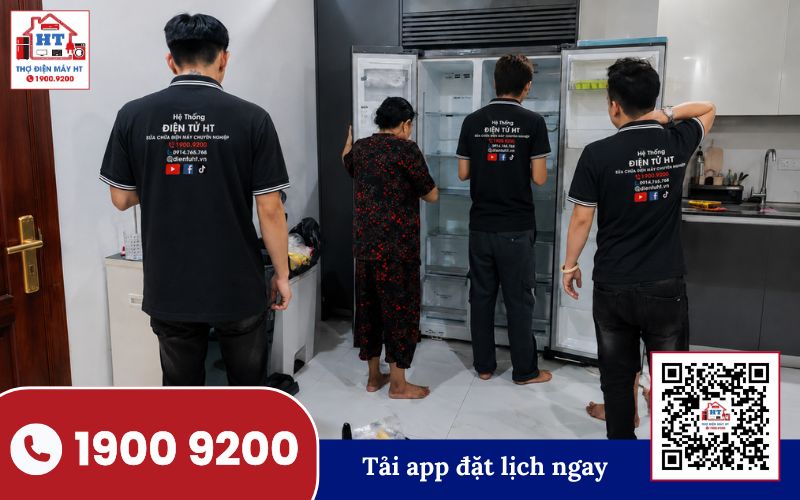 Thợ HT kiểm tra tủ lạnh tại nhà Kỹ thuật viên HT kiểm tra, sửa tủ lạnh tại nhà Hà Nội.