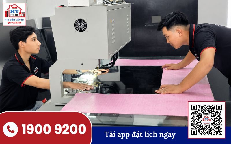 Kiểm tra màn hình tivi tại nhà Kỹ thuật viên Điện Tử HT kiểm tra màn hình tivi tại nhà khách hàng ở Hải Phòng